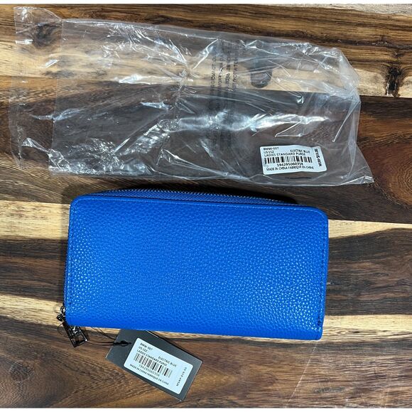 Badgley Mischka Electric Blue Vegan Leather Zip Wallet NWT MSRP $59 - Picture 2 of 4